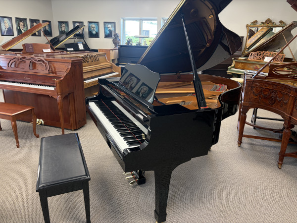 2000 Yamaha C2 Conservatory Series grand piano - Grand Pianos